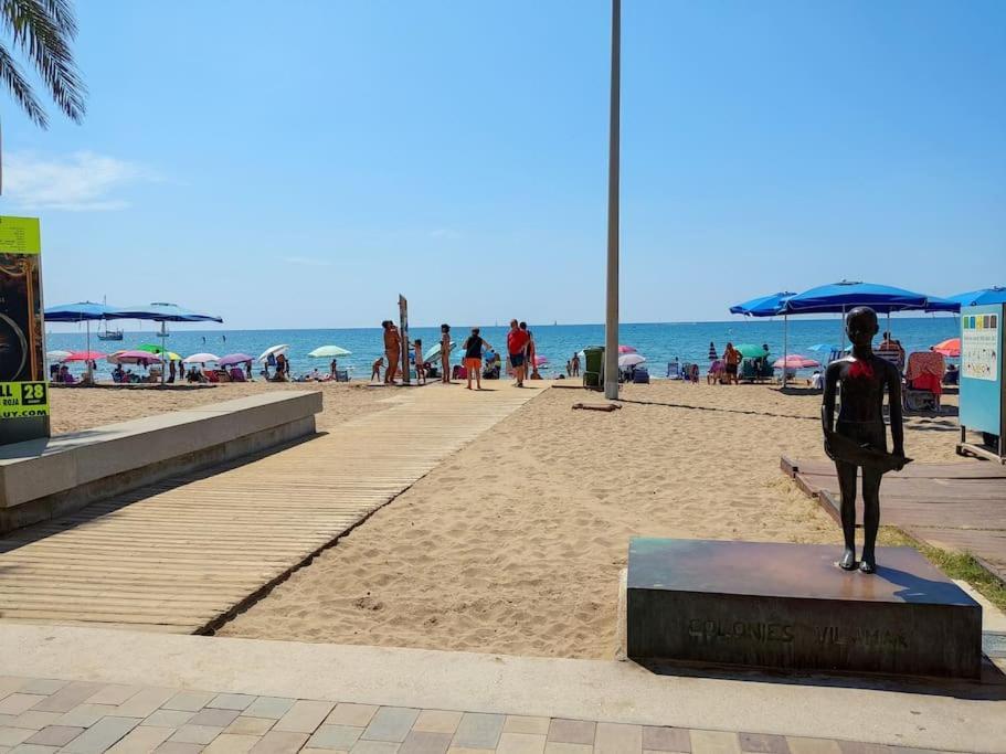 Calafellbeach.Seaviews,New Kültér fotó